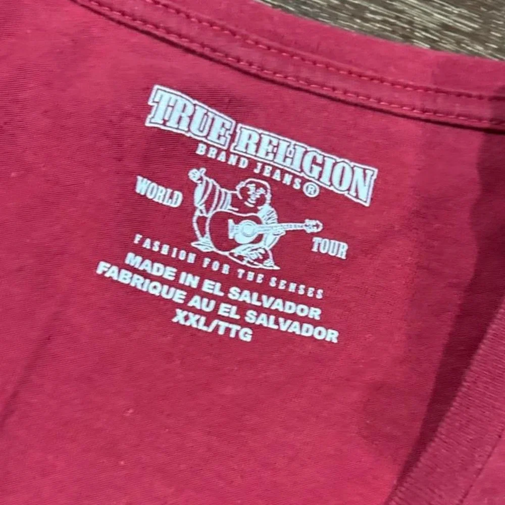 True Religion red t-shirt -XL